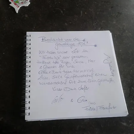 't Forthuisje Ferienhaus *